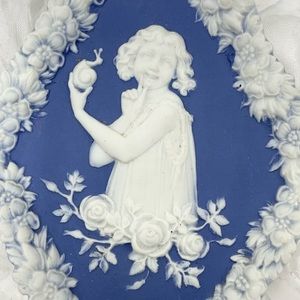 Incolay - stone piece.